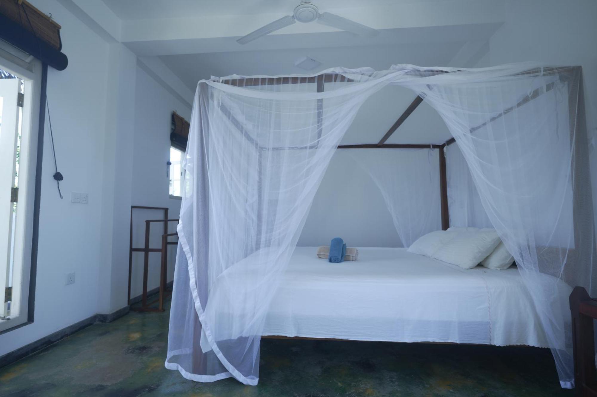 Casa Tharin Madiha Bed & Breakfast Matara Exterior photo