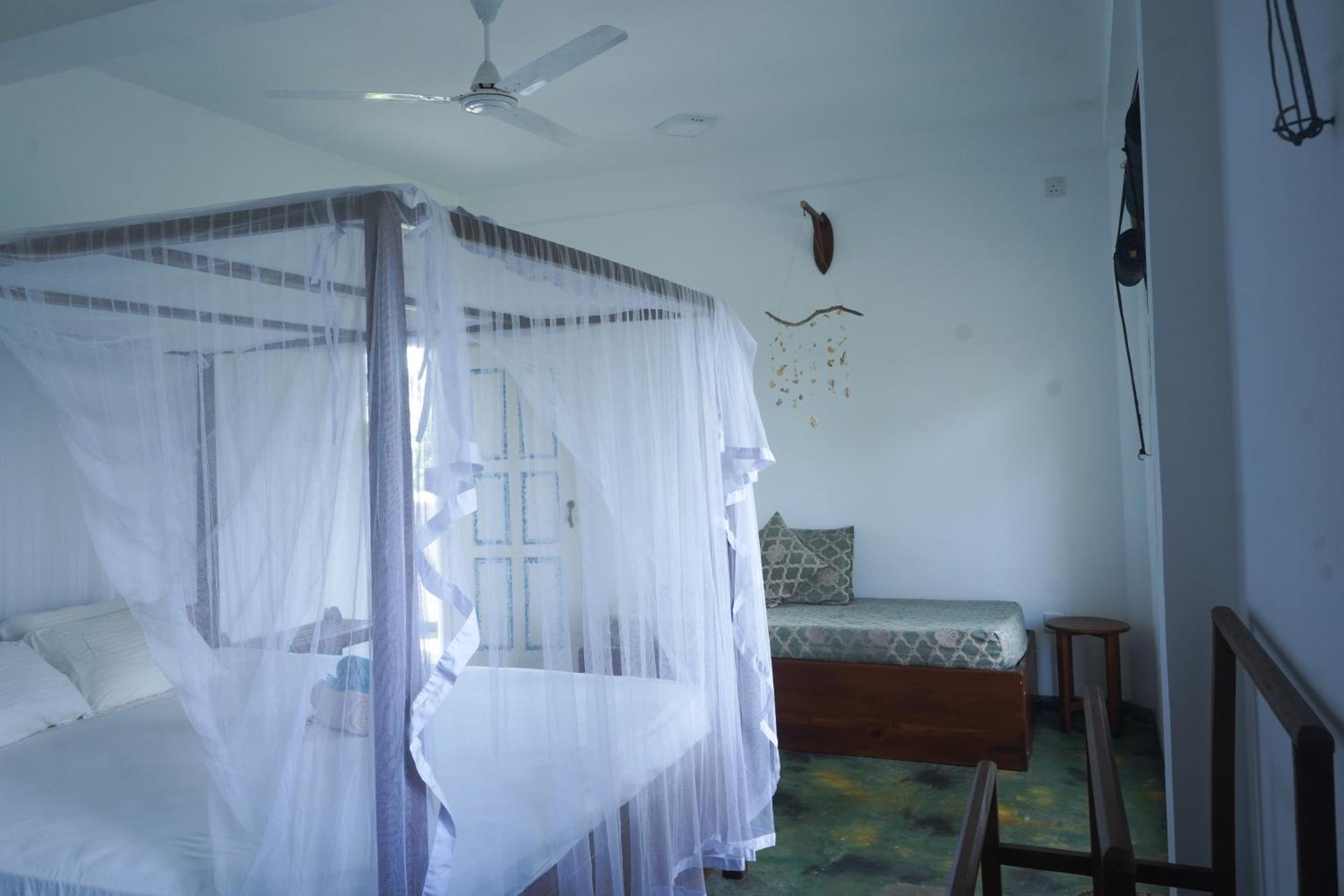 Casa Tharin Madiha Bed & Breakfast Matara Exterior photo