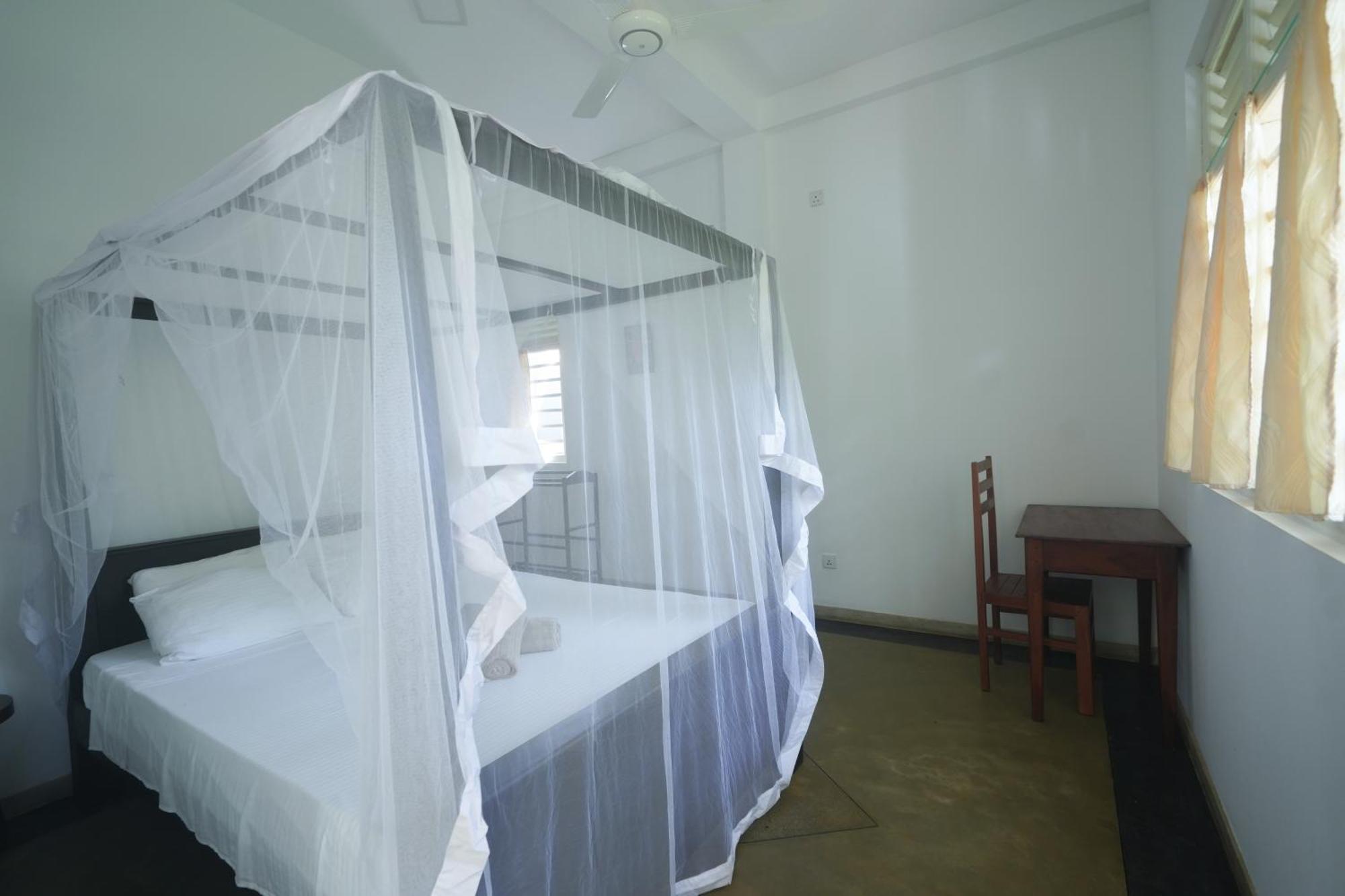 Casa Tharin Madiha Bed & Breakfast Matara Exterior photo